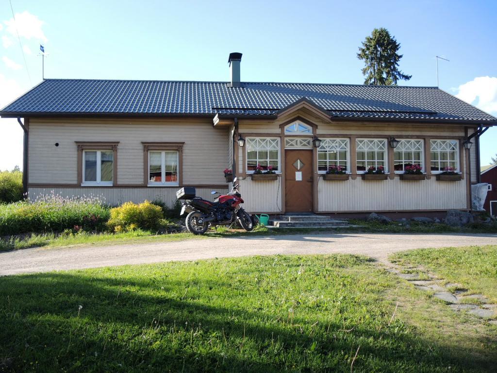 Tuukkalan Tila B&B Ristiina Buitenkant foto